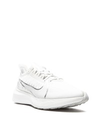 Chaussures de sport blanches Nike