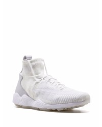 Chaussures de sport blanches Nike