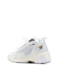 Chaussures de sport blanches Nike