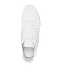 Chaussures de sport blanches adidas