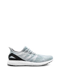 Chaussures de sport bleu clair adidas