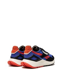 Chaussures de sport bleu et rouge Reebok