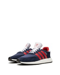 Chaussures de sport bleu et rouge adidas