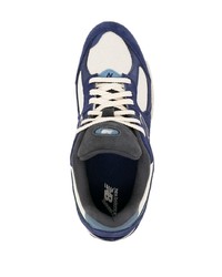 Chaussures de sport bleu marine et blanc New Balance