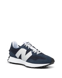 Chaussures de sport bleu marine et blanc New Balance