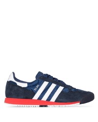 Chaussures de sport bleu marine et blanc adidas