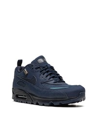 Chaussures de sport bleu marine et blanc Nike