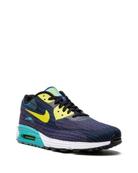 Chaussures de sport bleu marine et blanc Nike