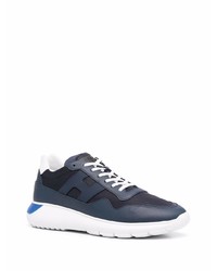 Chaussures de sport bleu marine et blanc Hogan