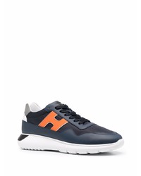 Chaussures de sport bleu marine et blanc Hogan