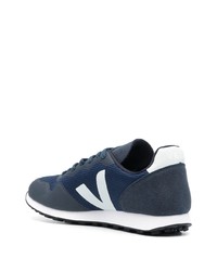 Chaussures de sport bleu marine et blanc Veja