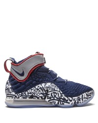 Chaussures de sport bleu marine et blanc Nike