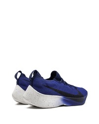 Chaussures de sport bleu marine et blanc Nike