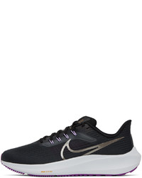 Chaussures de sport bleu marine Nike