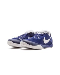 Chaussures de sport bleu marine Nike