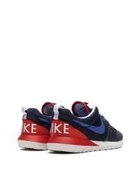 Chaussures de sport bleu marine Nike