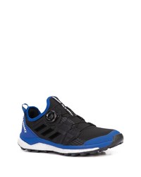 Chaussures de sport bleu marine adidas