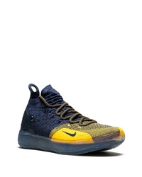 Chaussures de sport bleu marine Nike