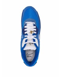 Chaussures de sport bleues Nike