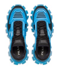 Chaussures de sport bleues Prada