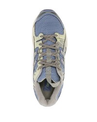 Chaussures de sport bleues Asics