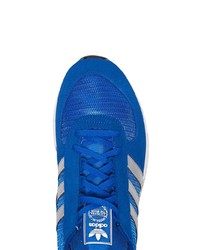 Chaussures de sport bleues adidas