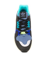 Chaussures de sport bleues adidas