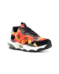 Chaussures de sport camouflage multicolores Valentino