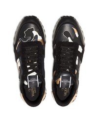 Chaussures de sport camouflage noires Valentino Garavani