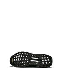 Chaussures de sport camouflage noires adidas