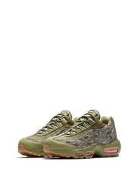 Chaussures de sport camouflage olive