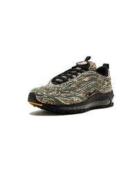 Chaussures de sport camouflage olive Nike