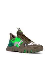 Chaussures de sport camouflage olive Valentino Garavani