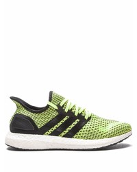 Chaussures de sport chartreuses adidas