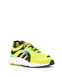 Chaussures de sport chartreuses adidas