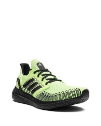 Chaussures de sport chartreuses adidas