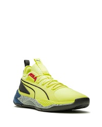 Chaussures de sport chartreuses Puma