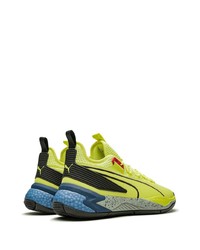 Chaussures de sport chartreuses Puma