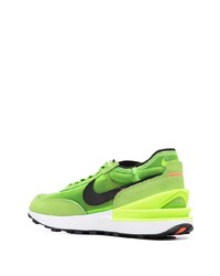 Chaussures de sport chartreuses Nike