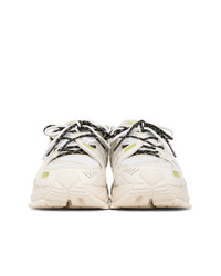 Chaussures de sport en cuir beiges Li-Ning