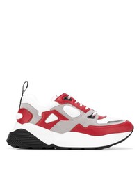 Chaussures de sport en cuir blanc et rouge