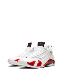 Chaussures de sport en cuir blanc et rouge Jordan
