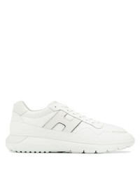 Chaussures de sport en cuir blanches Hogan