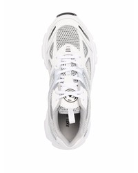 Chaussures de sport en cuir blanches Axel Arigato