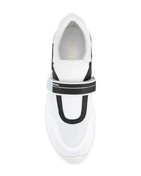 Chaussures de sport en cuir blanches Prada