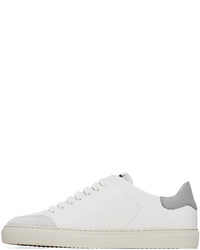 Chaussures de sport en cuir blanches Axel Arigato