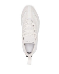 Chaussures de sport en cuir blanches adidas