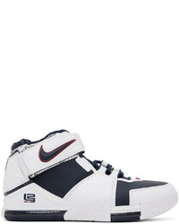 Chaussures de sport en cuir bleu marine et blanc Nike
