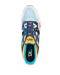 Chaussures de sport en cuir bleues Asics