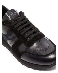 Chaussures de sport en cuir camouflage noires Valentino Garavani